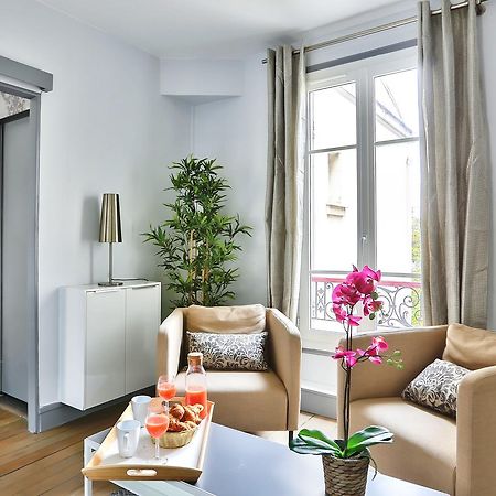 Best Deal Eiffel Tower Париж Екстериор снимка